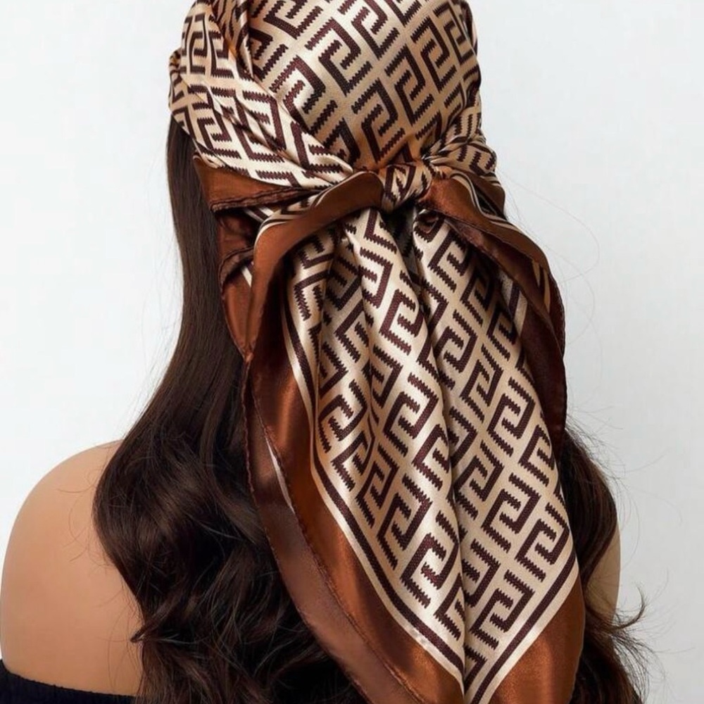 NWT AlI-Season Geometric Printed Satin Square Scarf, Brown & Cream Pattern